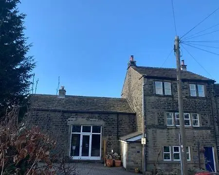Barn Cottage Quirky Weaver'S Cottage In Quaint Hamlet Holmfirth Exterior photo