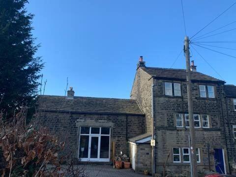 Barn Quirky Weaver's In Quaint Hamlet Holmfirth